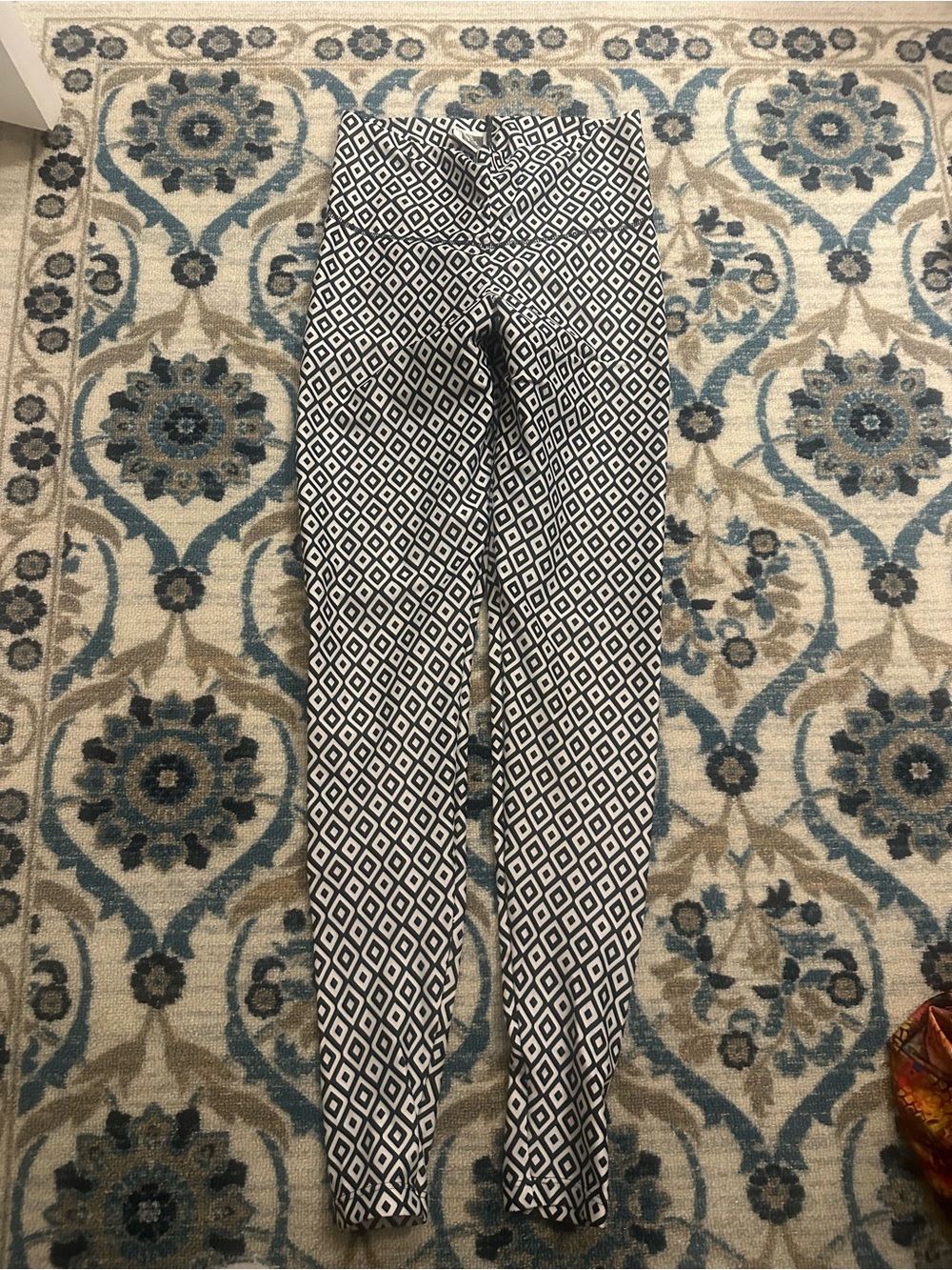 Bon Bon Up Geometric Leggings Size S